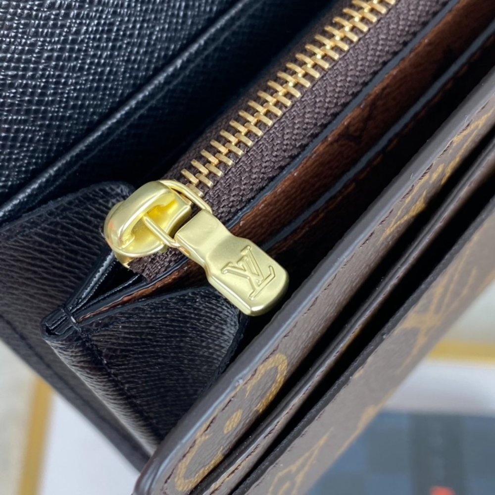 ✅Louis Vuitton Sarah Wallet Monogram Reverse - Picture 9 of 9